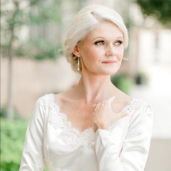 Meet your Posher, Natalie - Picture 1 of 8